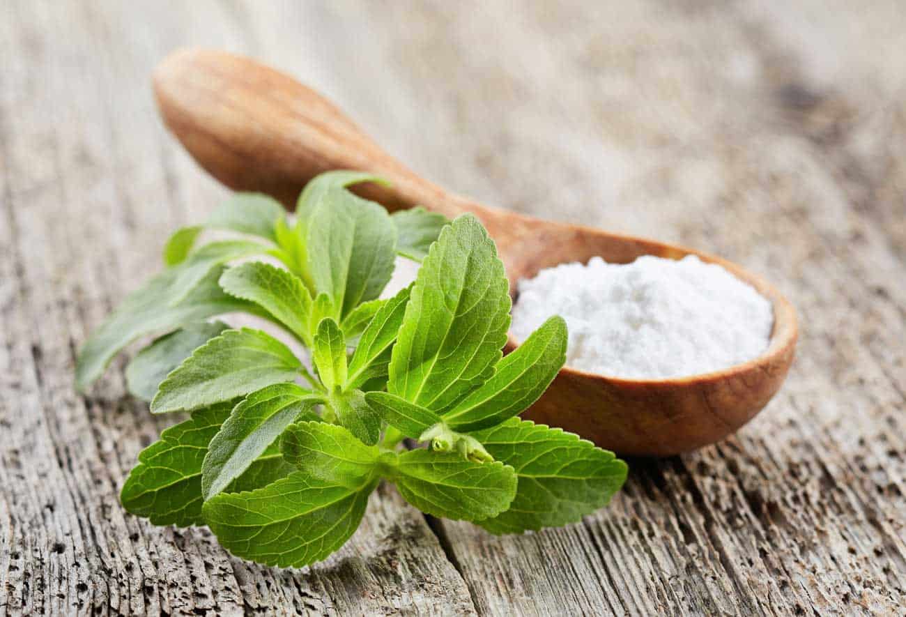 Tot ce trebuie să știi despre îndulcitorii stevia