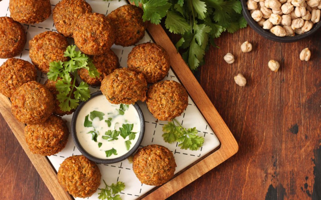 Falafel: O delicatesa vegetariana Falafel: O delicatesa vegetariana