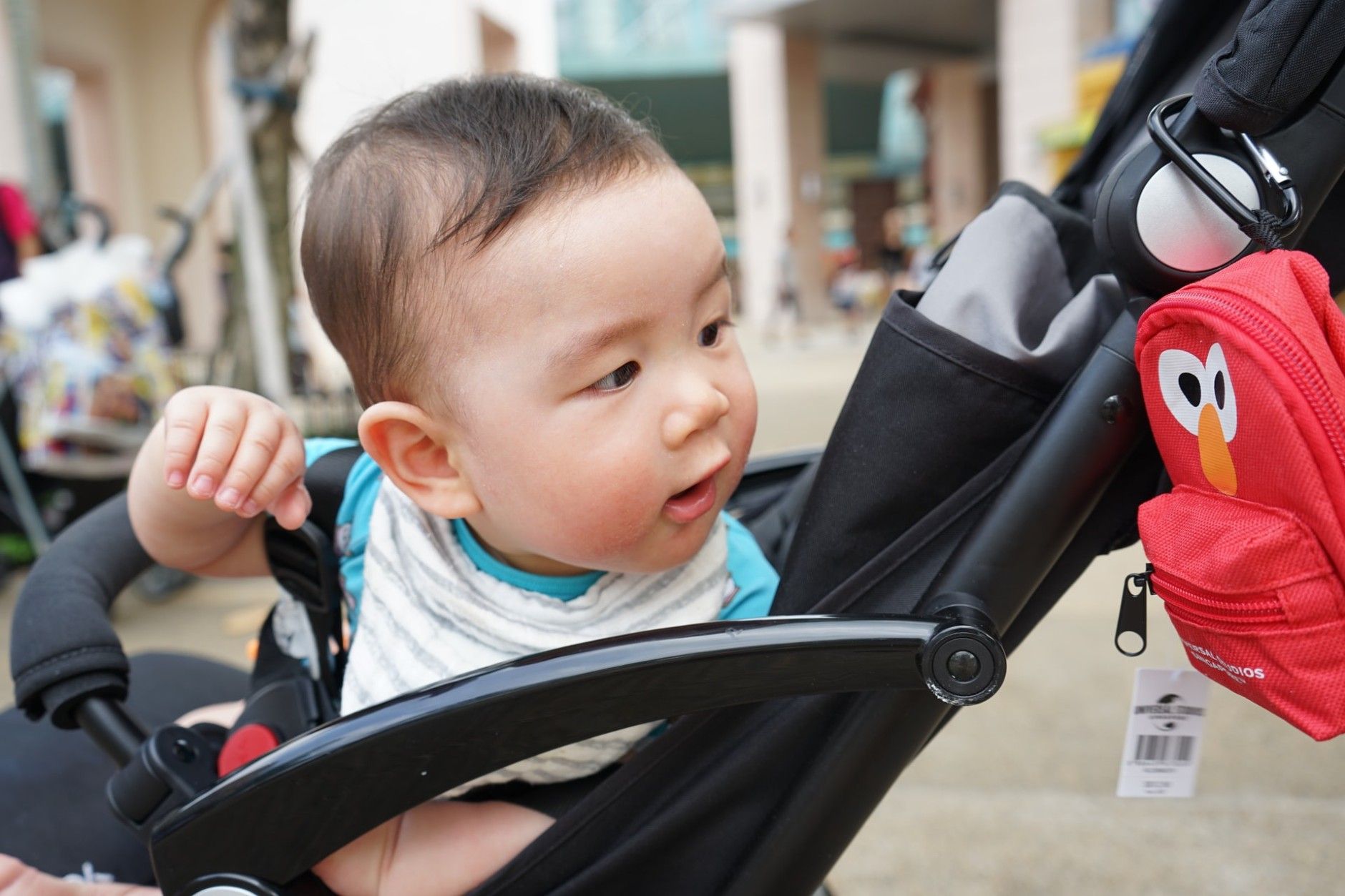 10 greșeli când plimbi bebelușul cu căruciorul vara pe care să le evitați