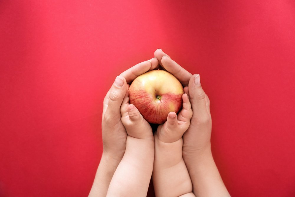 Ce ar trebui să mănânce un copil înainte de vârsta de 6 ani și mai târziu? O listă de alimente pentru fiecare zi