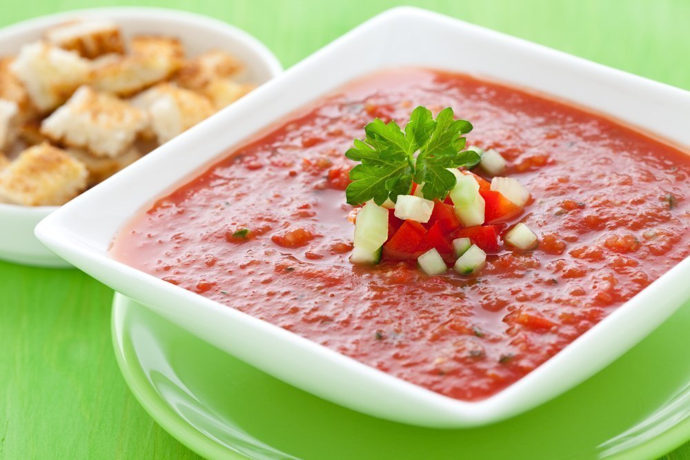 Supă spaniolă gazpacho: cele mai bune 4 rețete