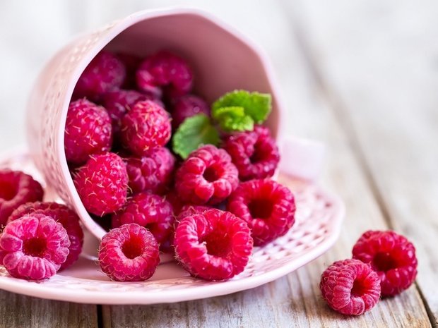 8 fructe de vară care te vor ajuta să slăbești rapid