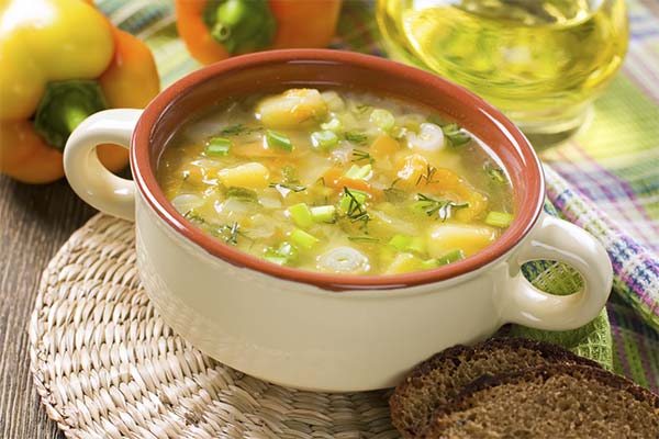 Cum să faci supa de legume mai gustoasă fără carne