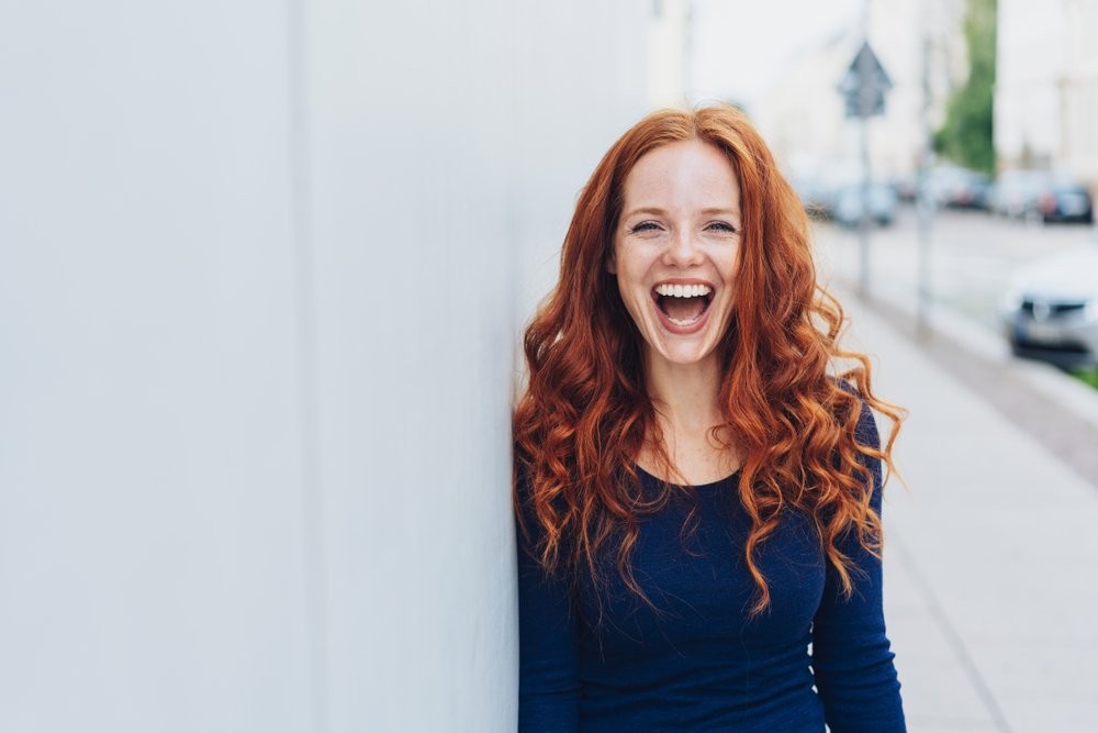 12 fapte despre râs: cum îți afectează râsul sănătatea