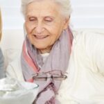 Iaurtul îmbunătățește sănătatea oaselor la vârstnici