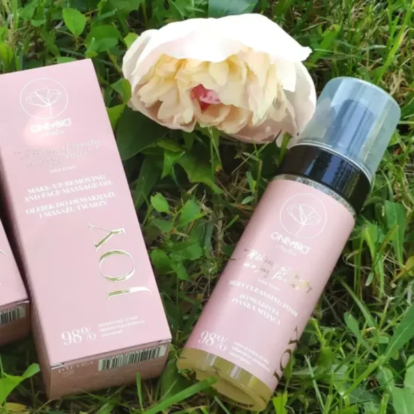 Spumă de curățare față, calmantă, Only Bio, 150 ml