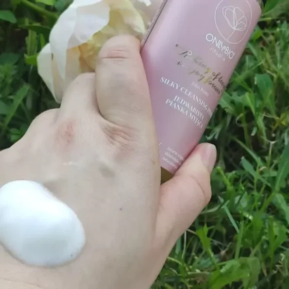 Spumă de curățare față, calmantă, Only Bio, 150 ml