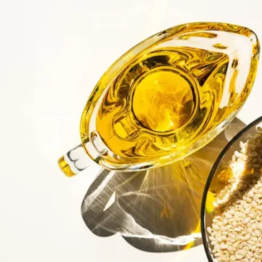 Beneficiile consumului de ulei de susan pentru sănătate – ghid complet