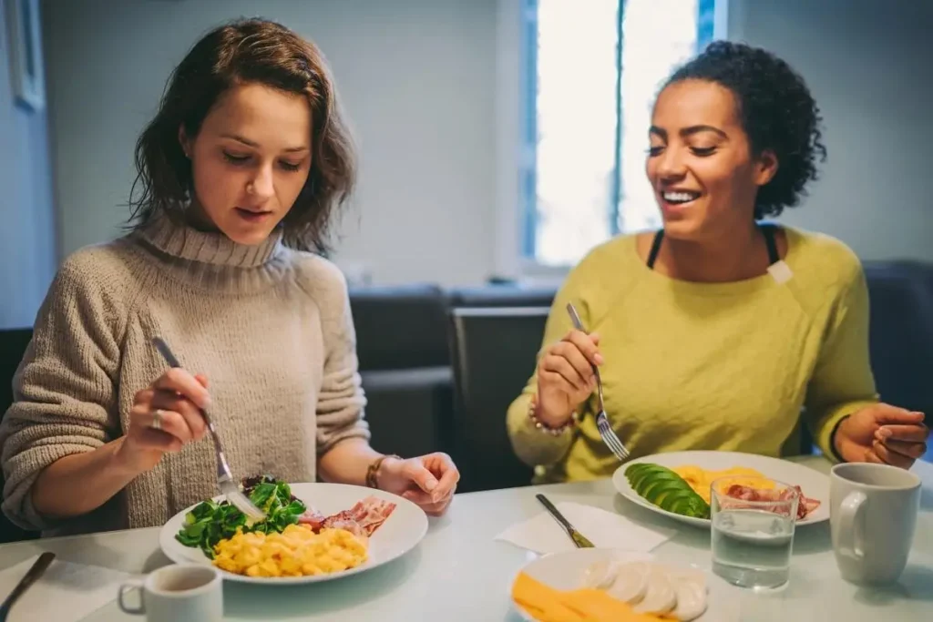 Dieta keto pentru incepatori, ghid complet: cum functioneaza, meniuri si retete Dieta keto pentru incepatori, ghid complet: cum functioneaza, meniuri si retete