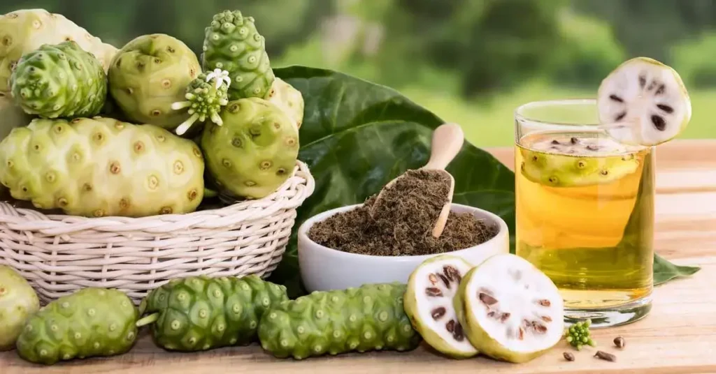 Sucul de Noni: beneficii pentru sanatate si longevitate Sucul de Noni: beneficii pentru sanatate si longevitate