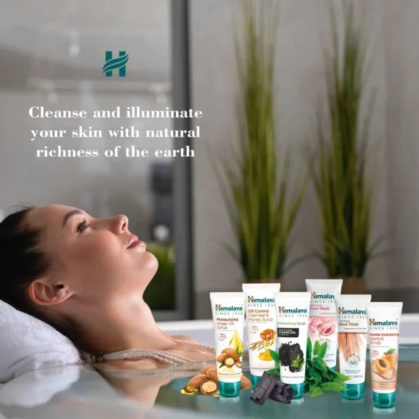 Scrub exfoliant cu caise, Gentle, Himalaya, 75ml