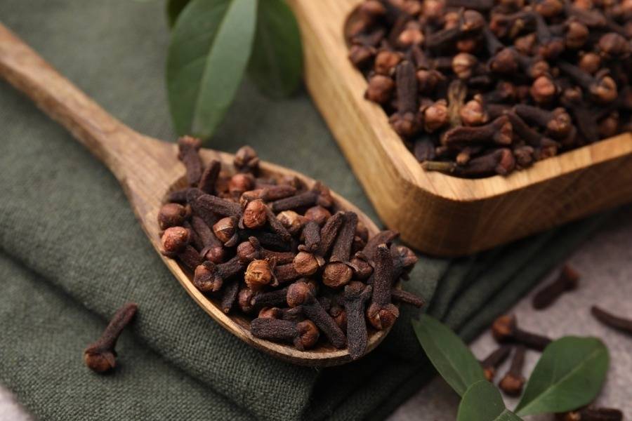 Adăugați în micul dejun: 3 condimente de dimineață care vă accelerează metabolismul Adăugați în micul dejun: 3 condimente de dimineață care vă accelerează metabolismul